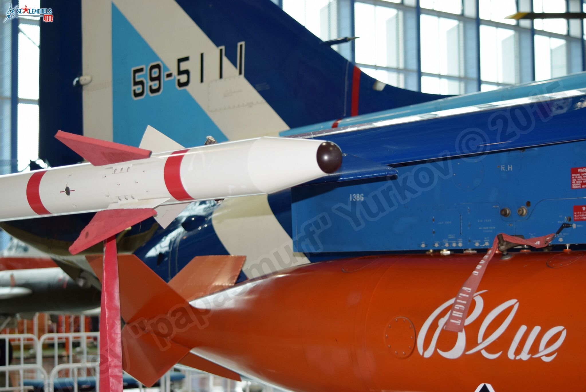 Mitsubishi_T-2_0031.jpg