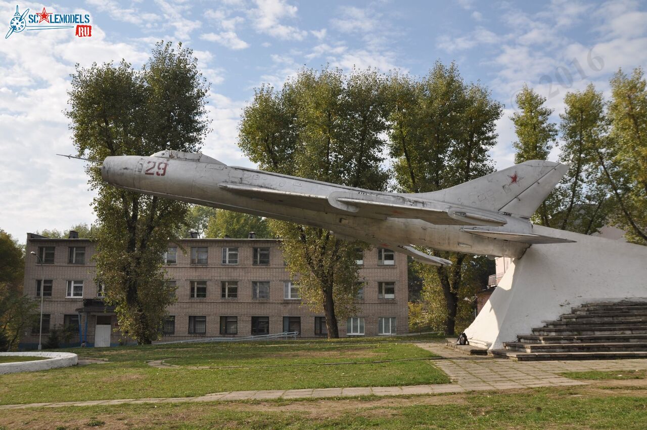 Su-7BM_6.jpg