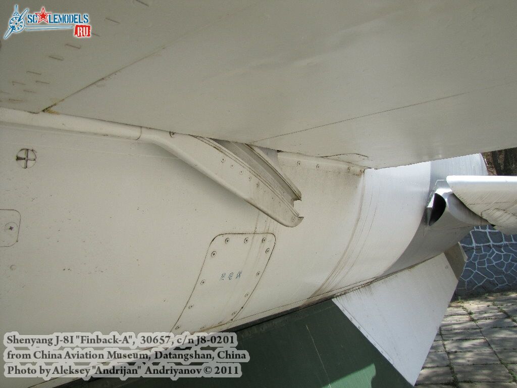 J-8I_0028.jpg