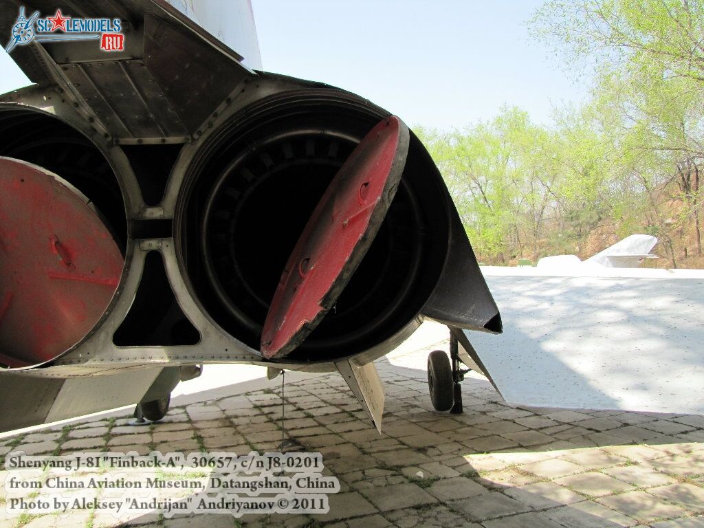 J-8I_0033.jpg