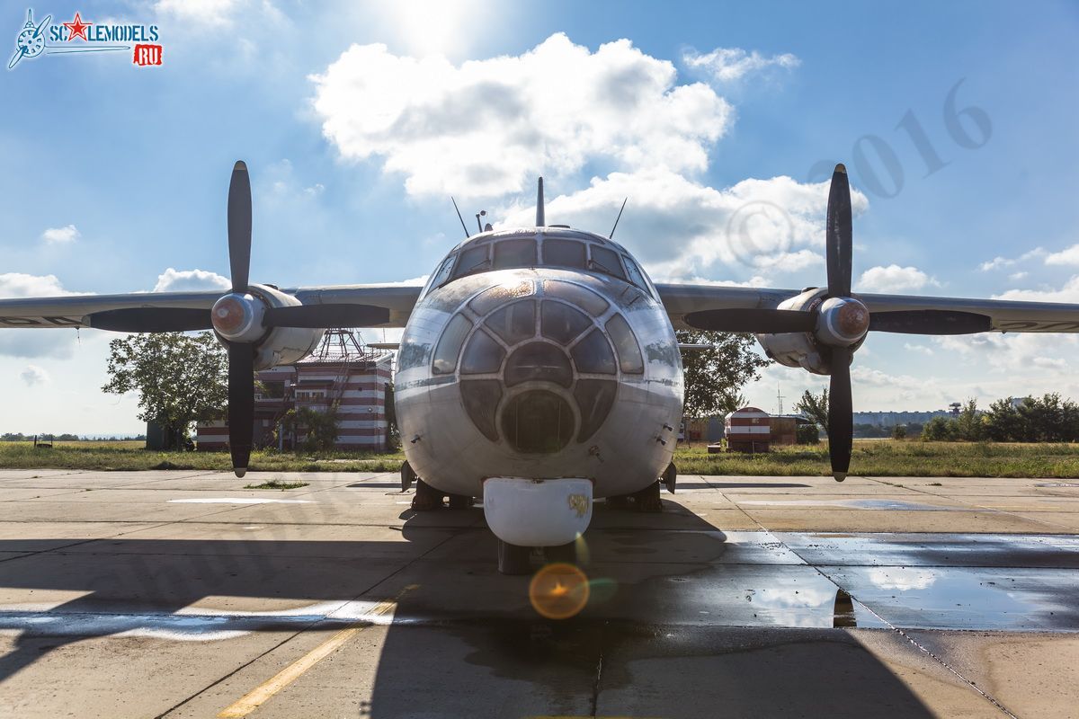 An-8_RA-27204_65.jpg