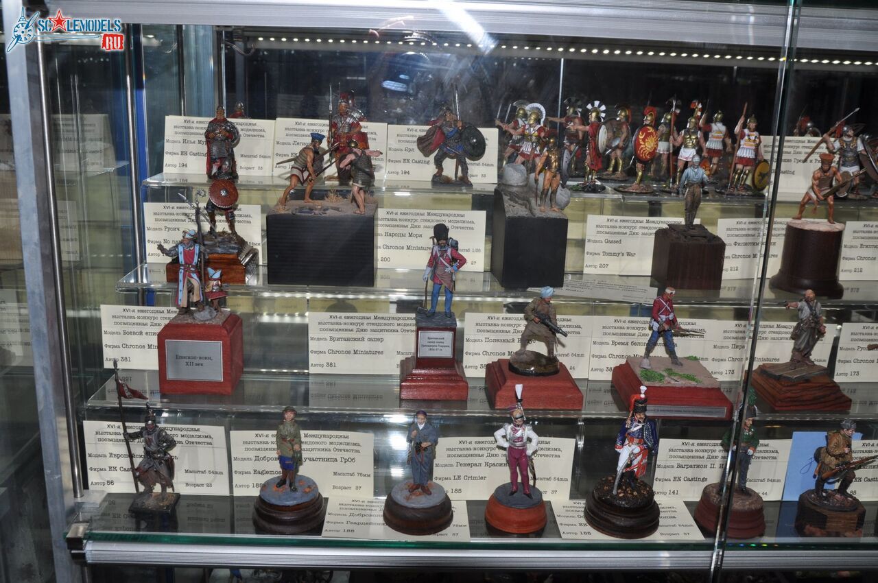 Club-TM_Fantasy_Figures_14.jpg