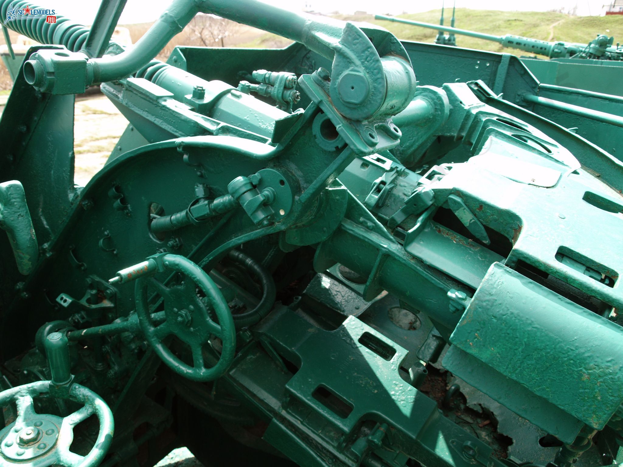 2M-3_30.jpg