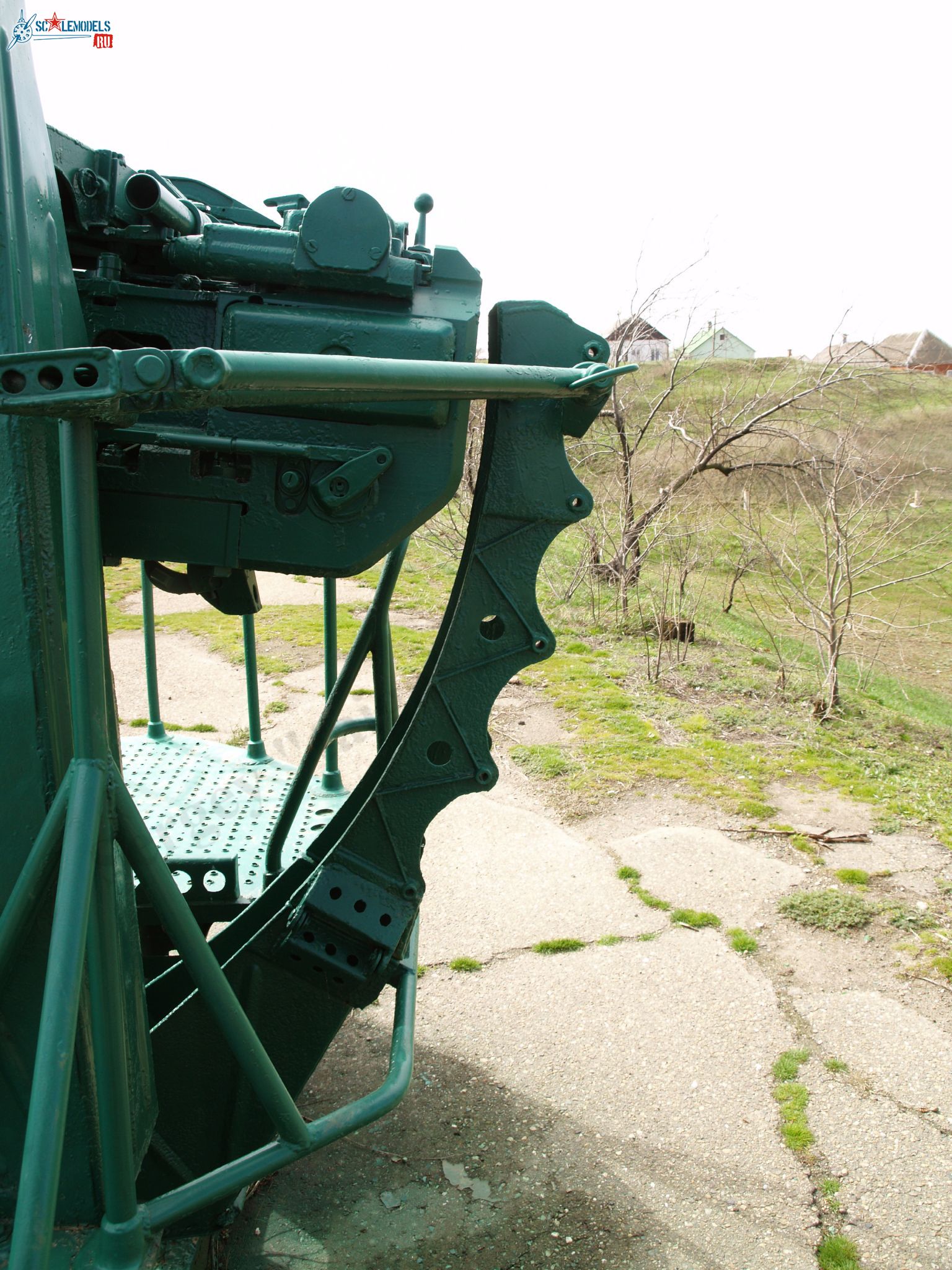 57-mm_AA-gun_53.jpg