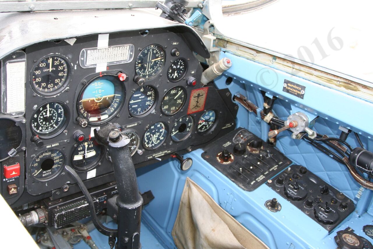 Aero_L-29_Rzhevka_172.jpg