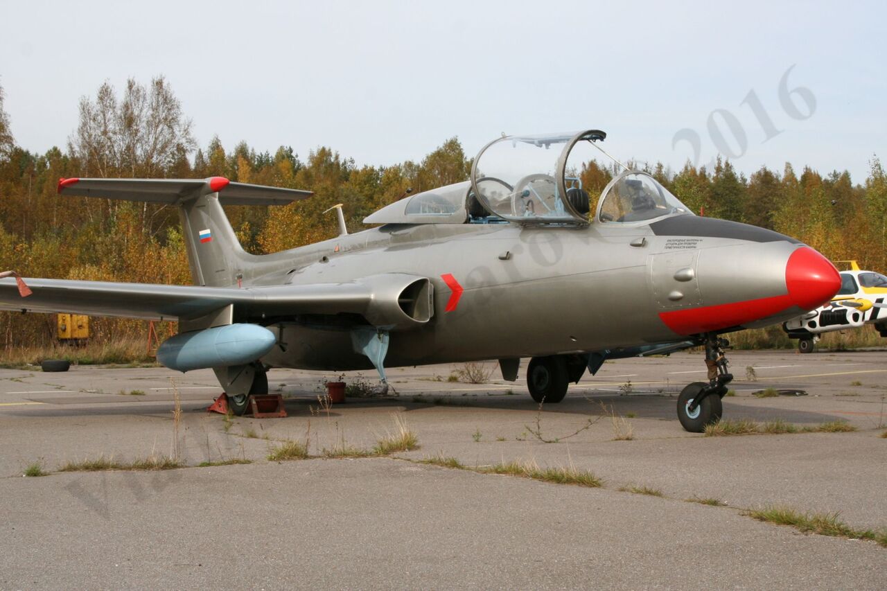 Aero_L-29_Rzhevka_211.jpg