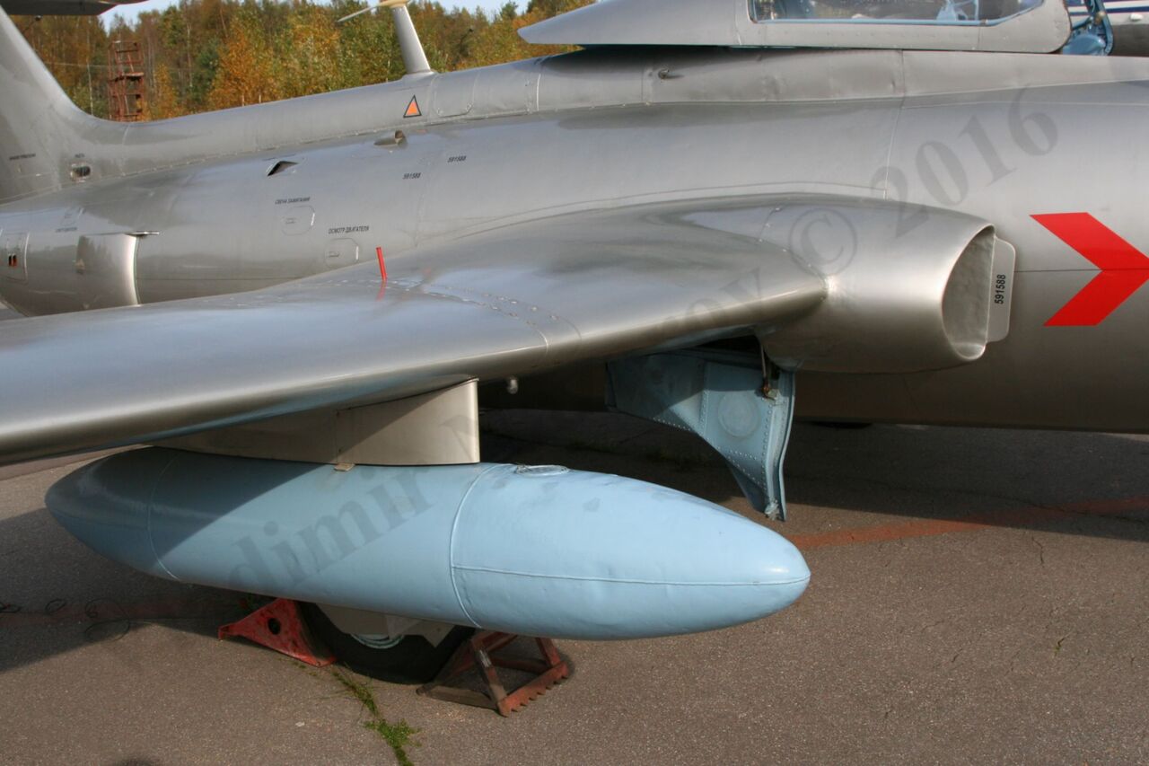 Aero_L-29_Rzhevka_83.jpg