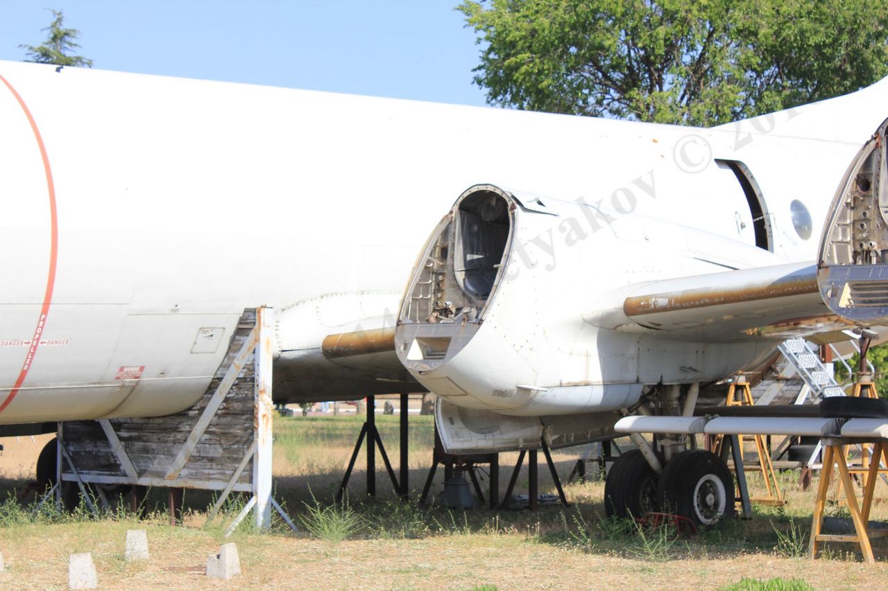 Lockheed_P-3A_Orion_13.jpg