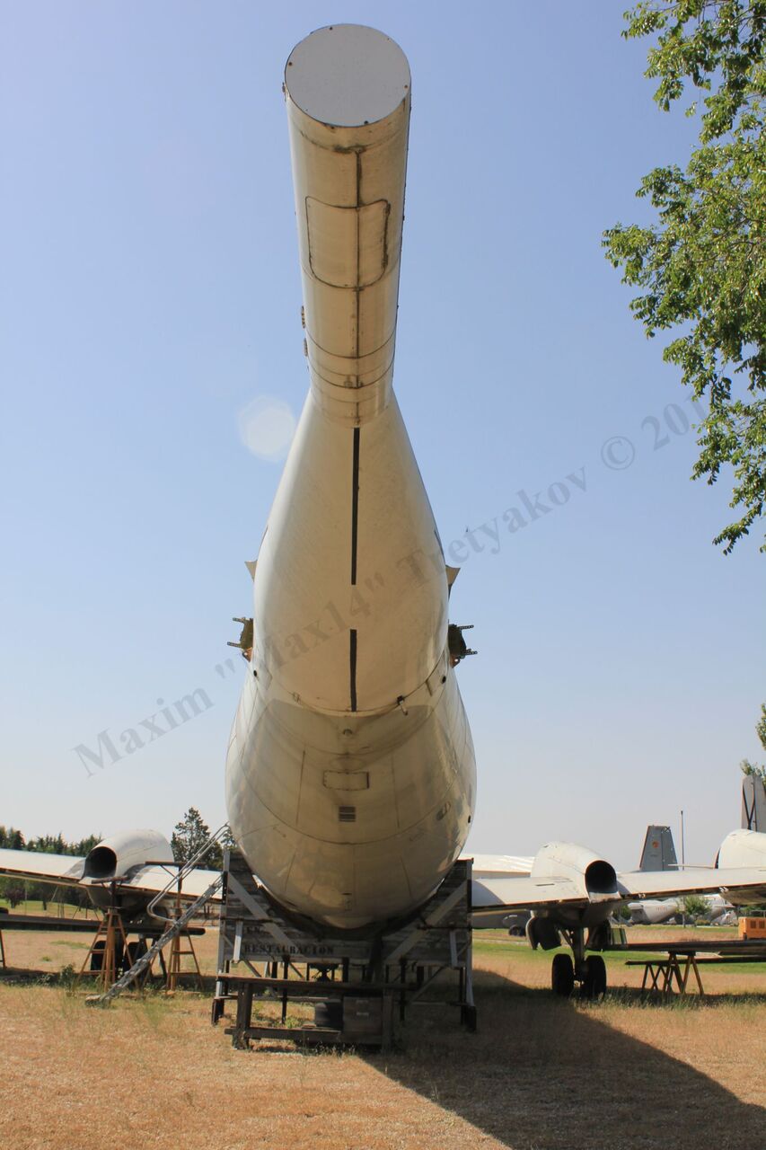 Lockheed_P-3A_Orion_71.jpg