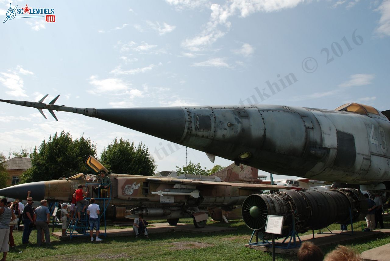 Taganrog_Aviation_Museum_17.jpg