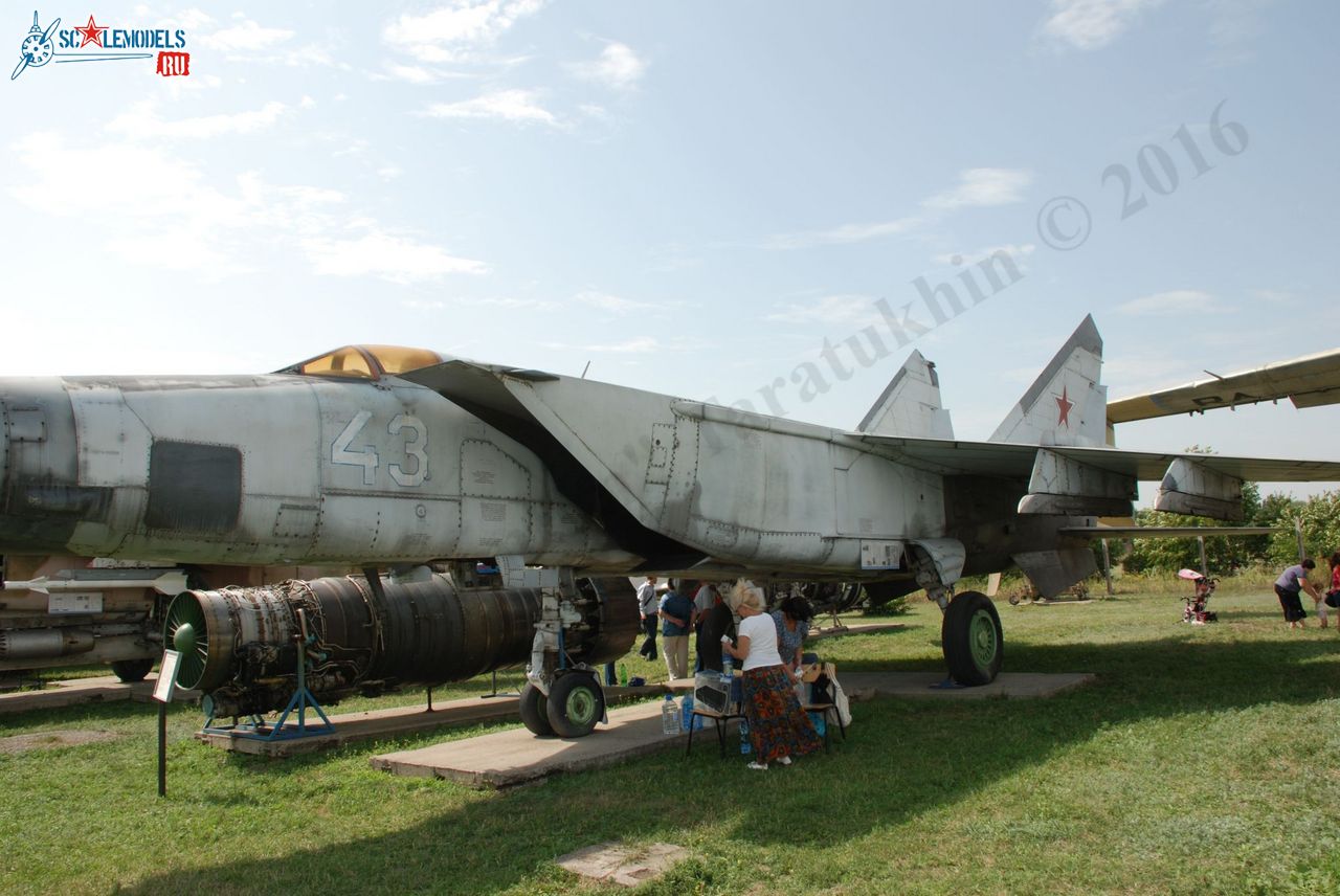 Taganrog_Aviation_Museum_19.jpg