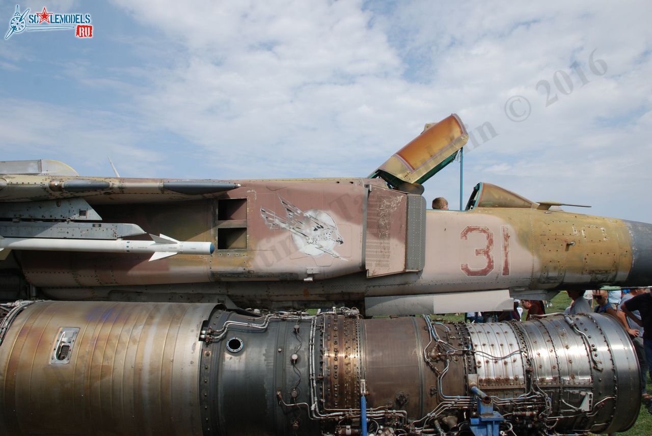 Taganrog_Aviation_Museum_3.jpg