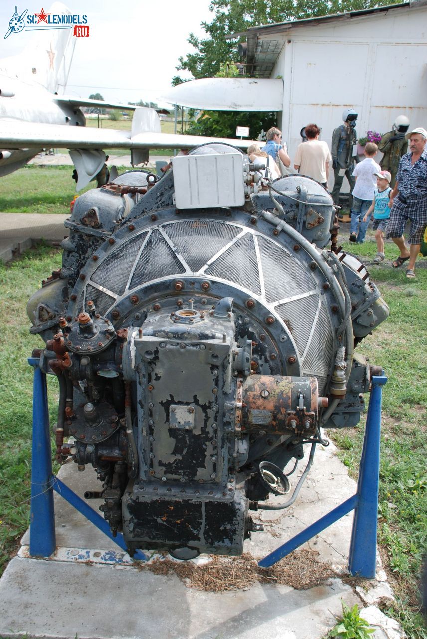 Taganrog_Aviation_Museum_4.jpg