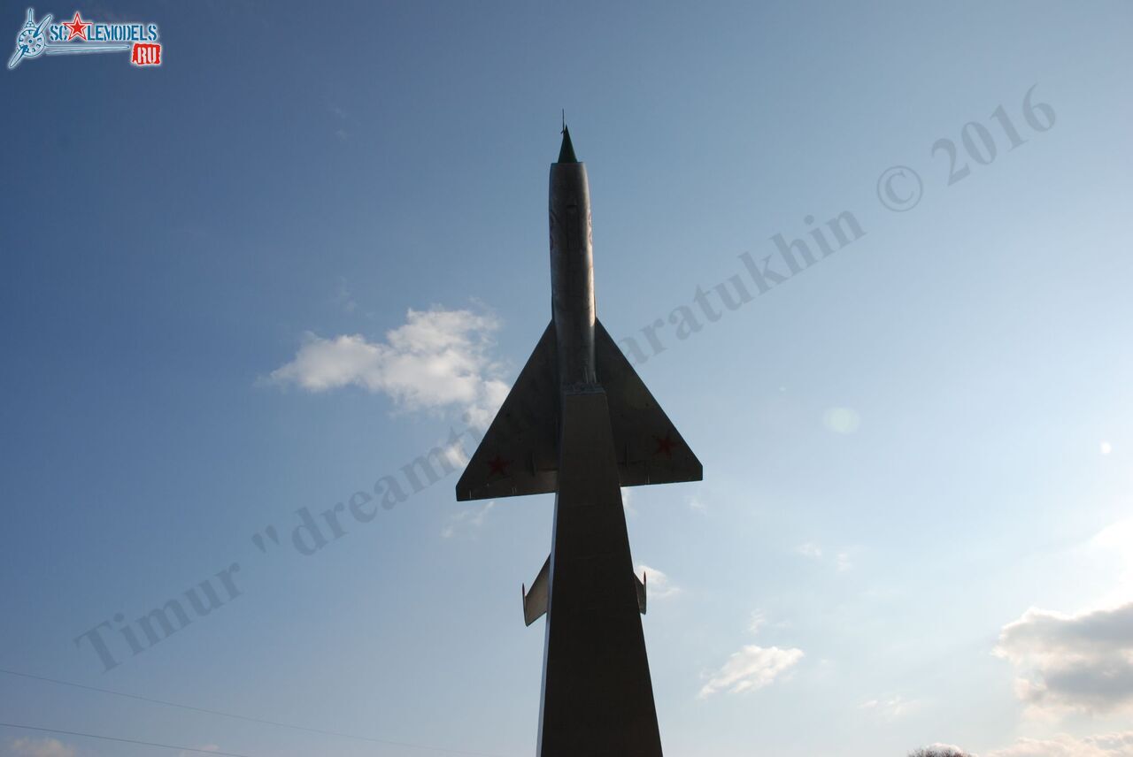 MiG-21PFM_Kuschevskaya_11.jpg