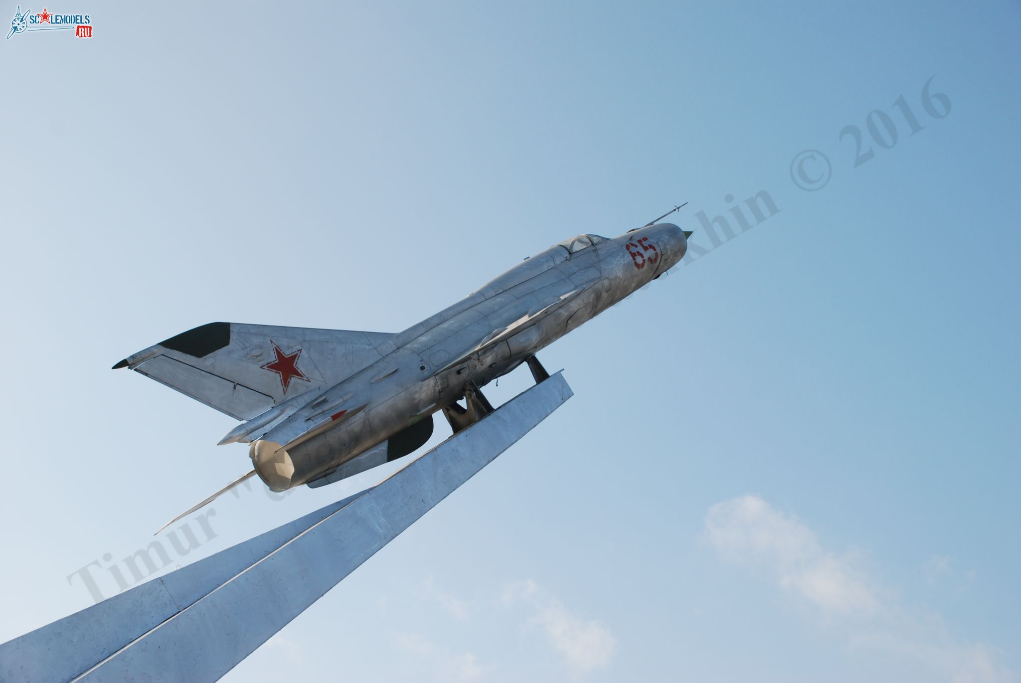 MiG-21PFM_Kuschevskaya_0.jpg