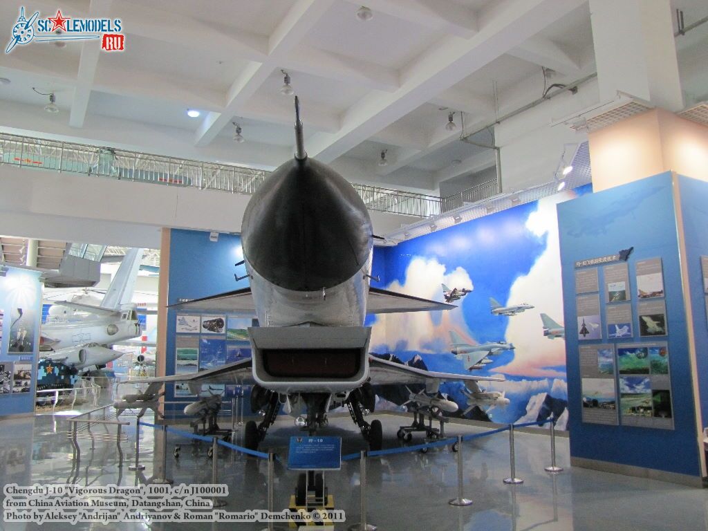 j-10_0050.jpg