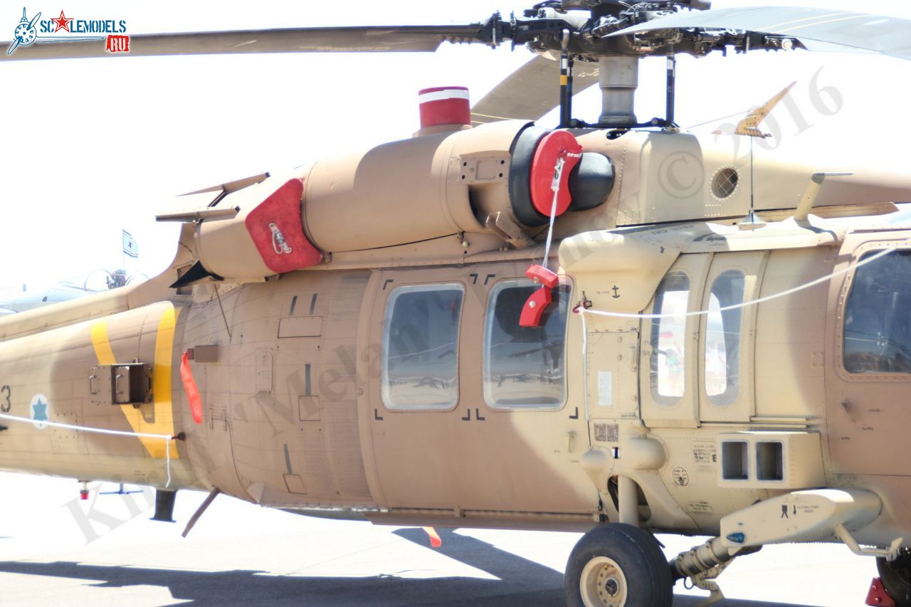 UH-60_17.jpg