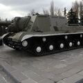 ISU-152_Kurchatov_4.jpg