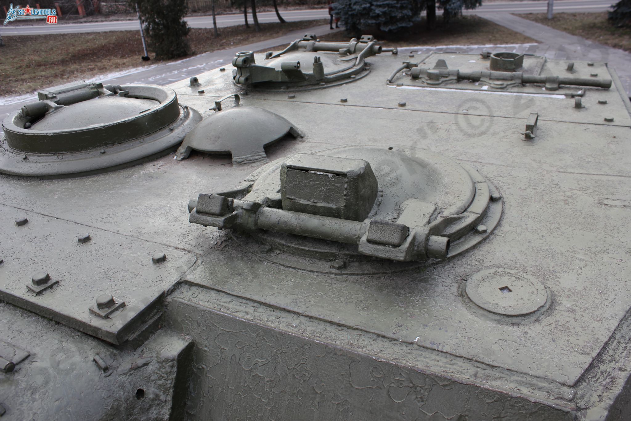 ISU-152_Kurchatov_28.jpg