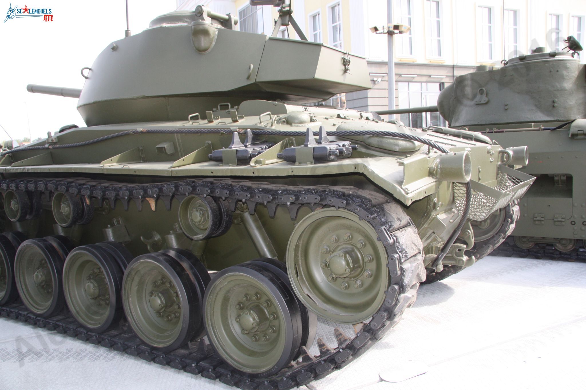 M24_Chaffee_17.jpg