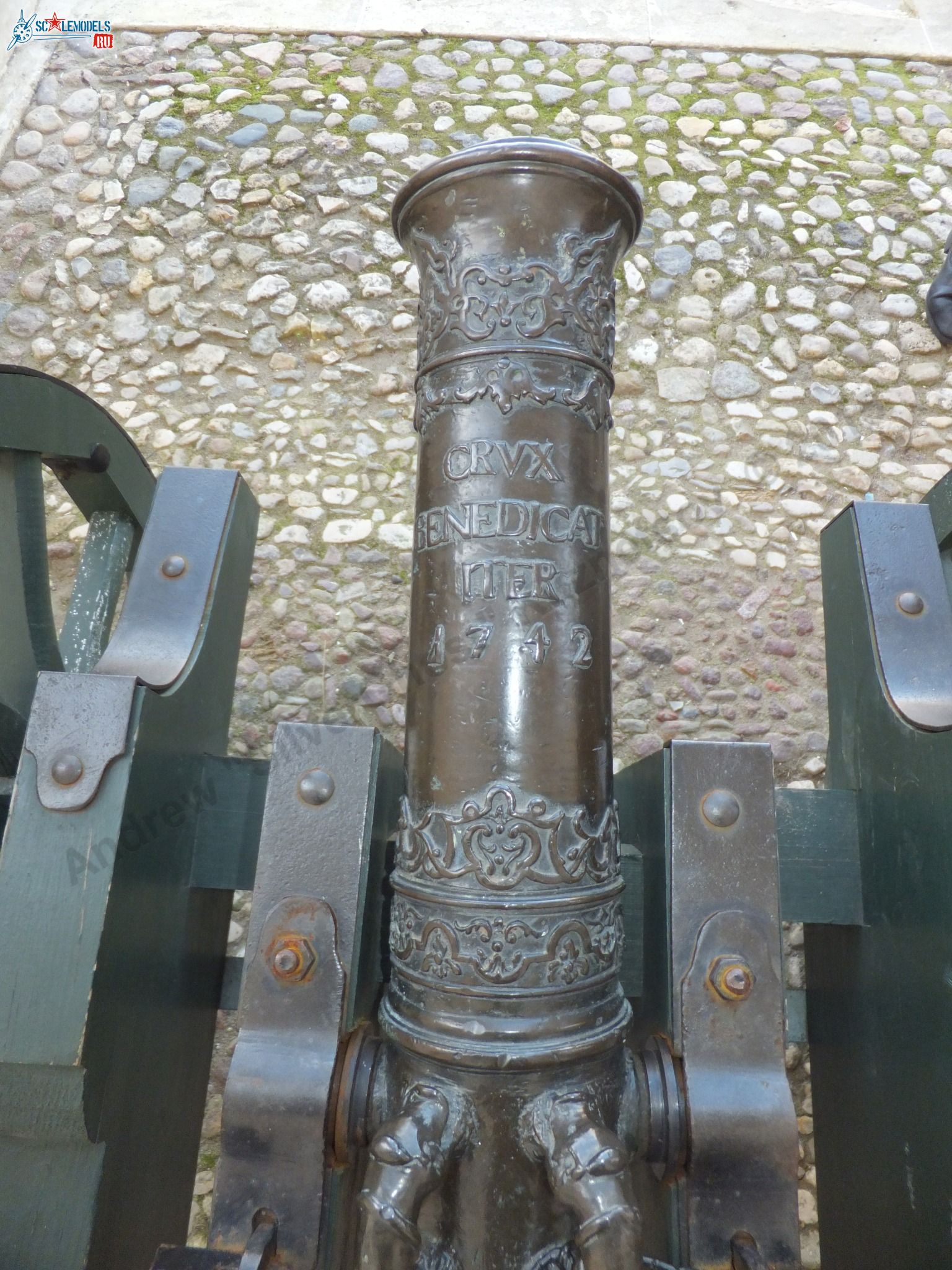 Old_gun_Arkhangelskoe_0006.jpg