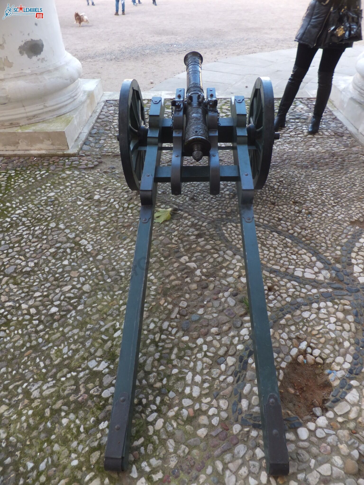 Old_gun_Arkhangelskoe_0012.jpg