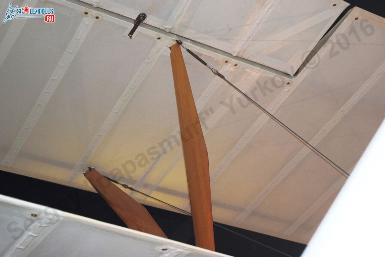 Nieuport_81E2_38.jpg