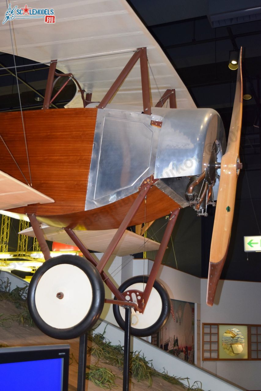 Nieuport_81E2_9.jpg