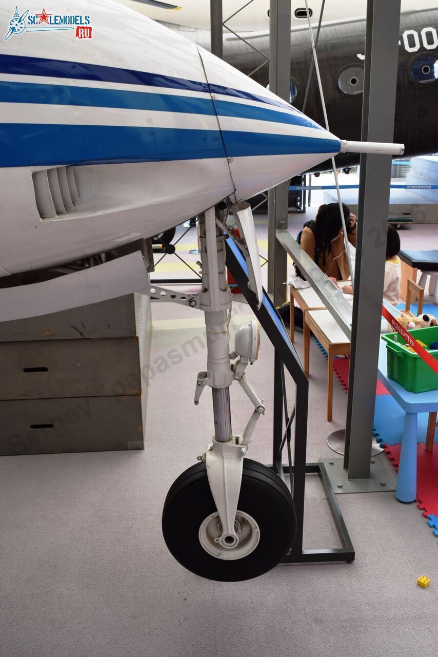 Cessna_310Q_5.jpg