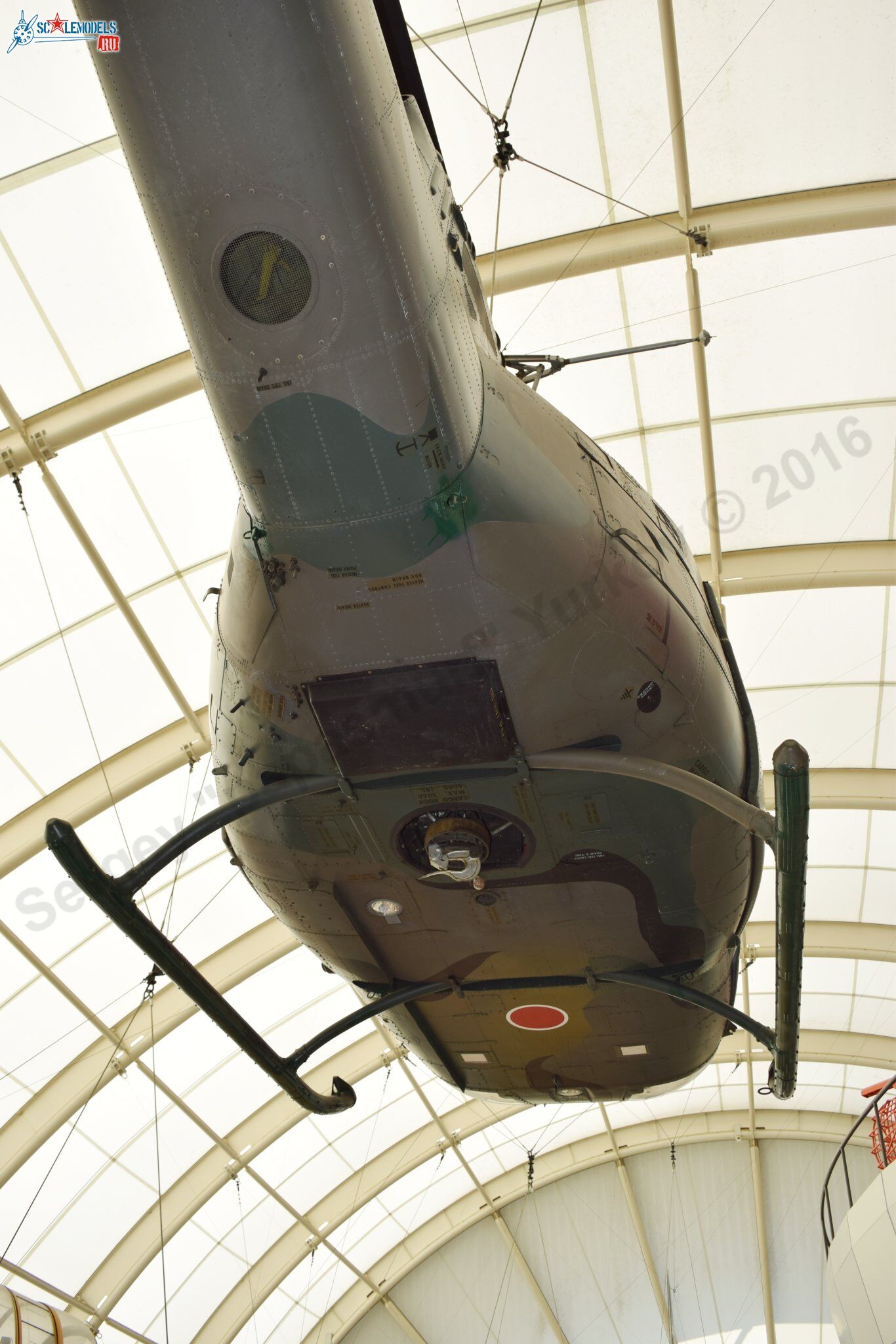 UH-1_7.jpg