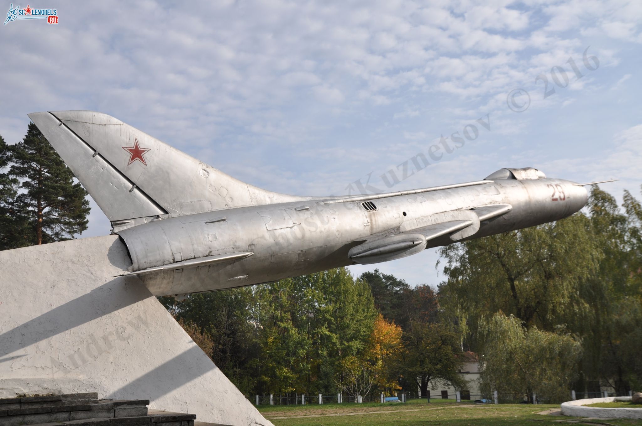 Su-7BM_14.jpg