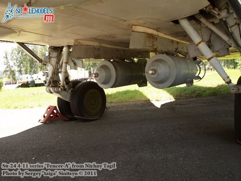 su-24_early_0009.jpg