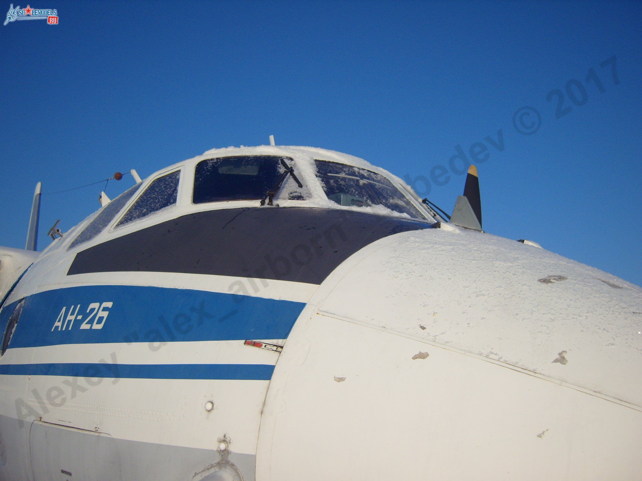 An-26_15_blue_70.jpg