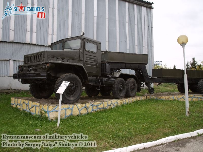 ryazan_museum_of_military_vehicles_0002.jpg