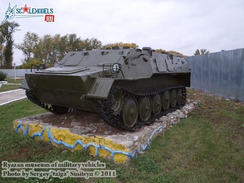 ryazan_museum_of_military_vehicles_0011.jpg