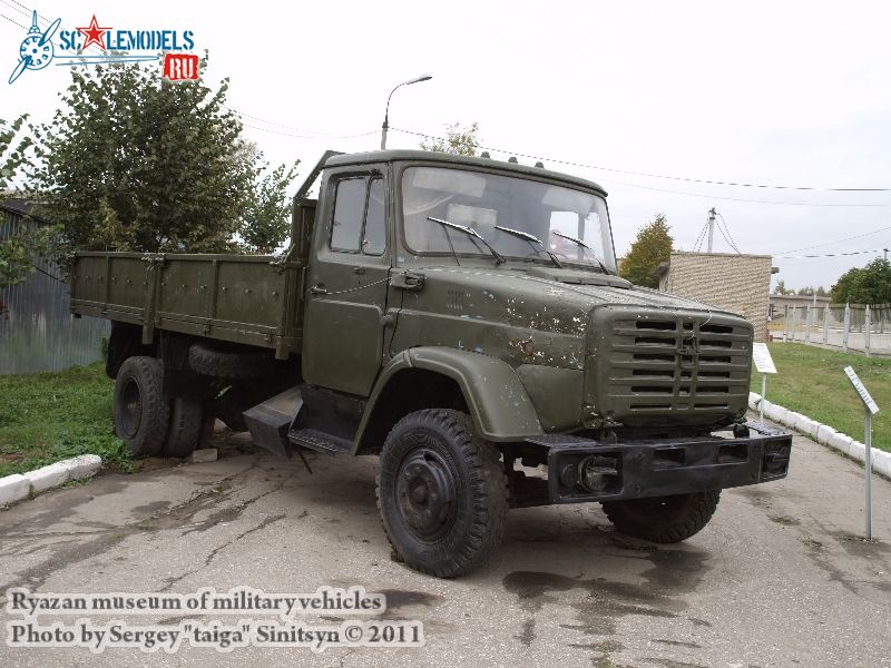 ryazan_museum_of_military_vehicles_0032.jpg