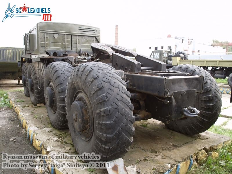 ryazan_museum_of_military_vehicles_0077.jpg