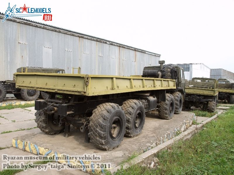 ryazan_museum_of_military_vehicles_0089.jpg