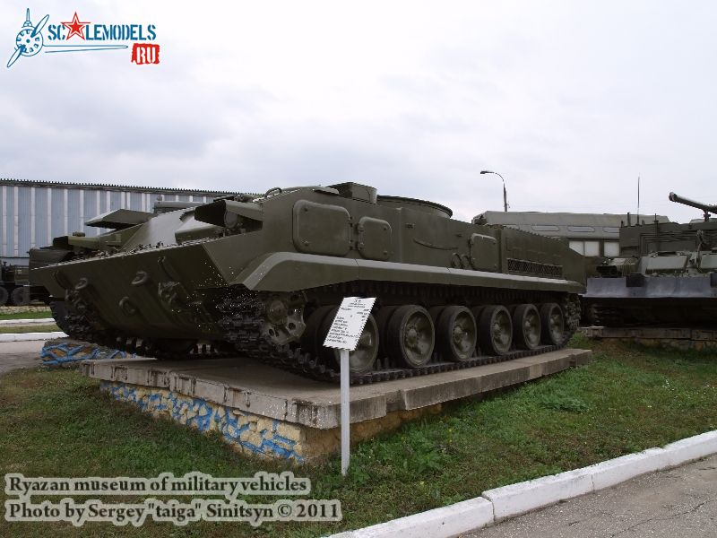 ryazan_museum_of_military_vehicles_0146.jpg
