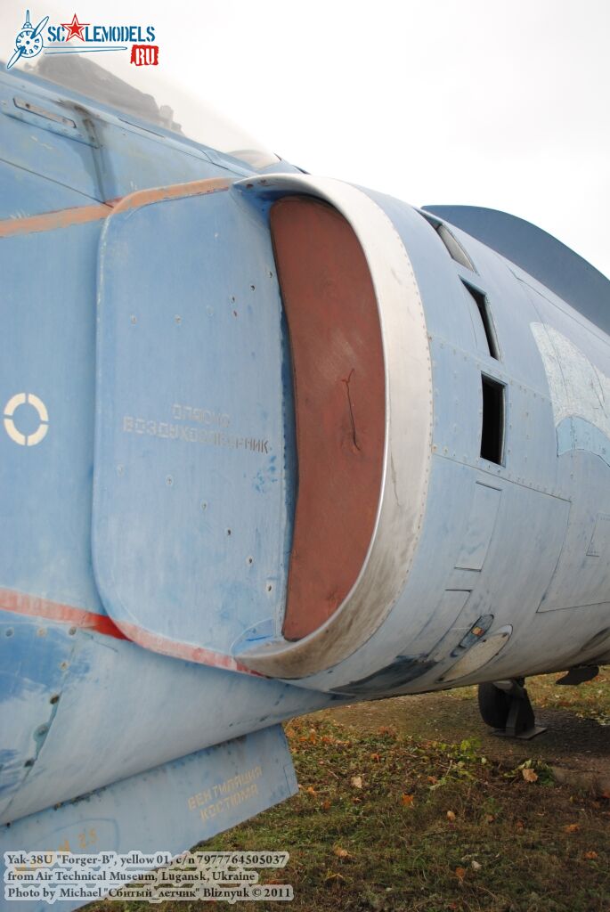 yak-38u_0008.jpg