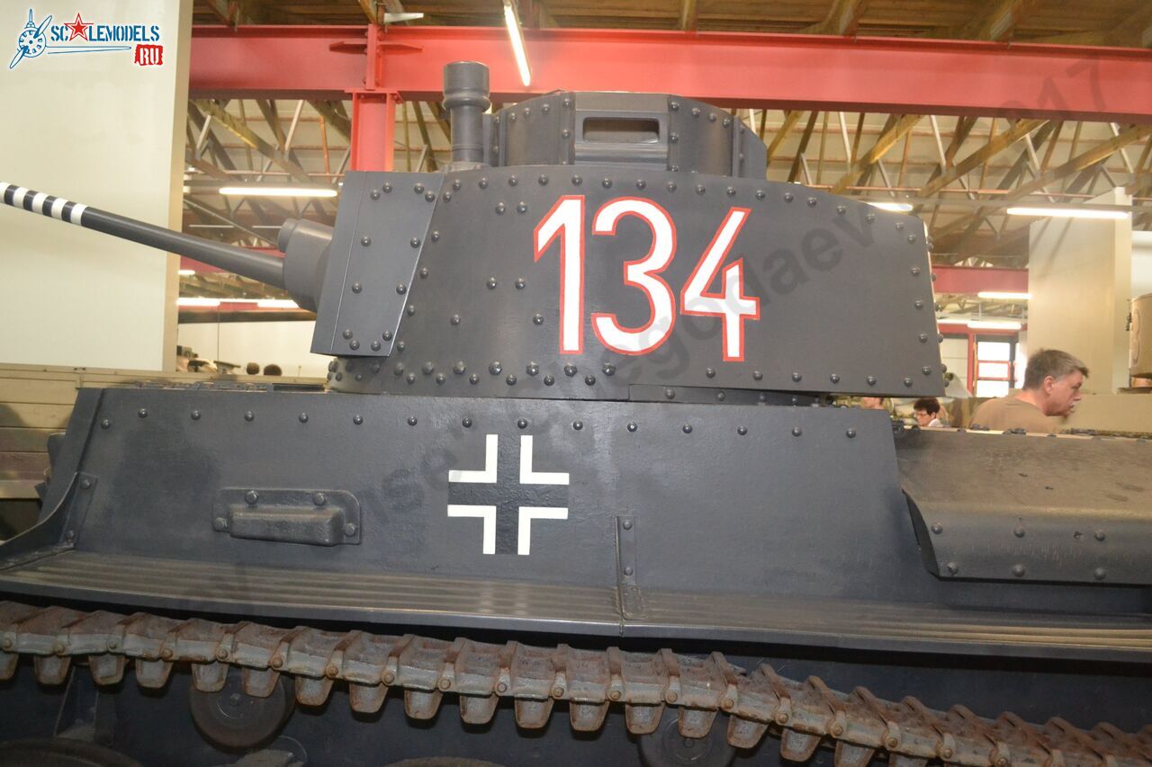 Panzer_38t_5.jpg