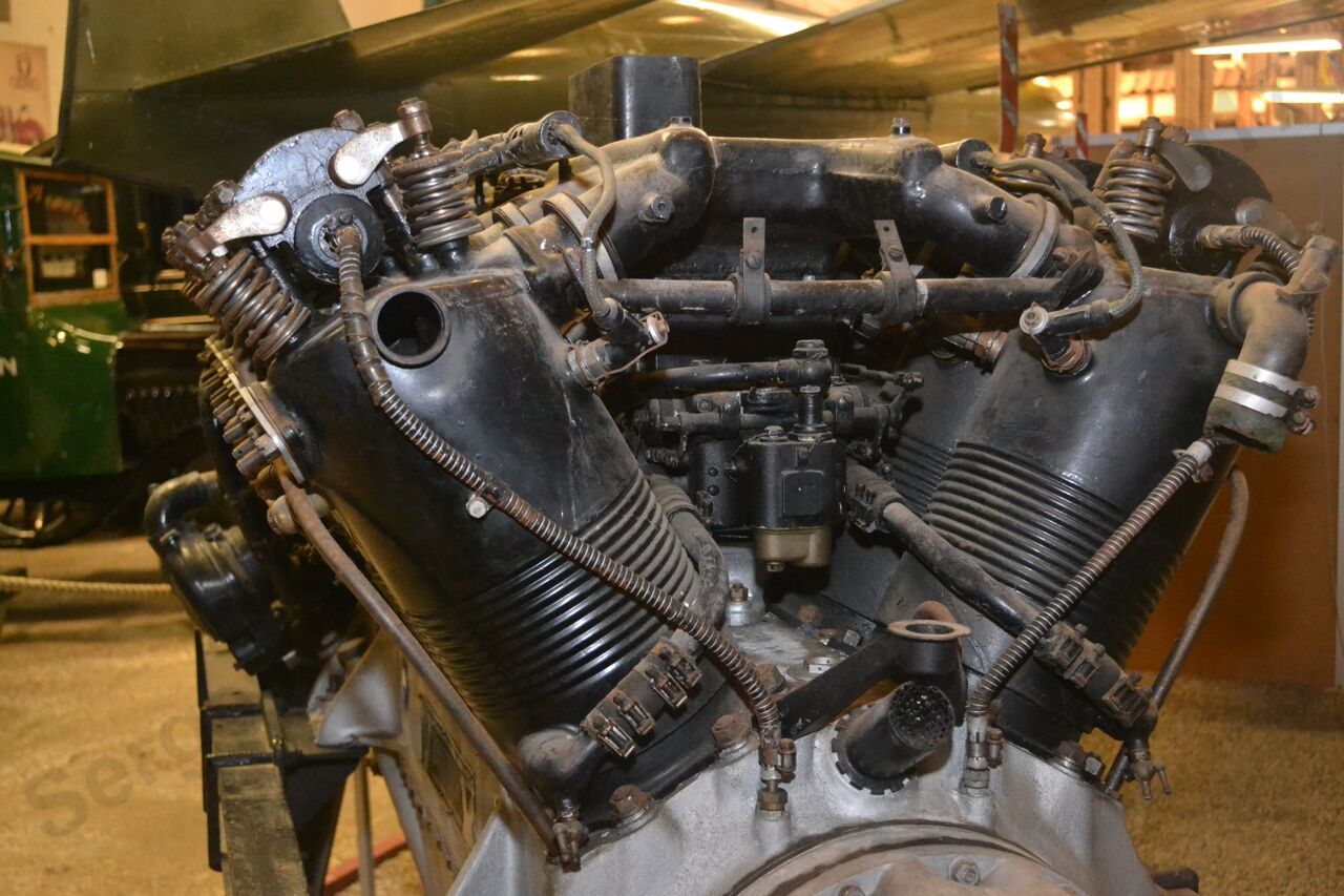 BMW_engine_750hp_3.jpg