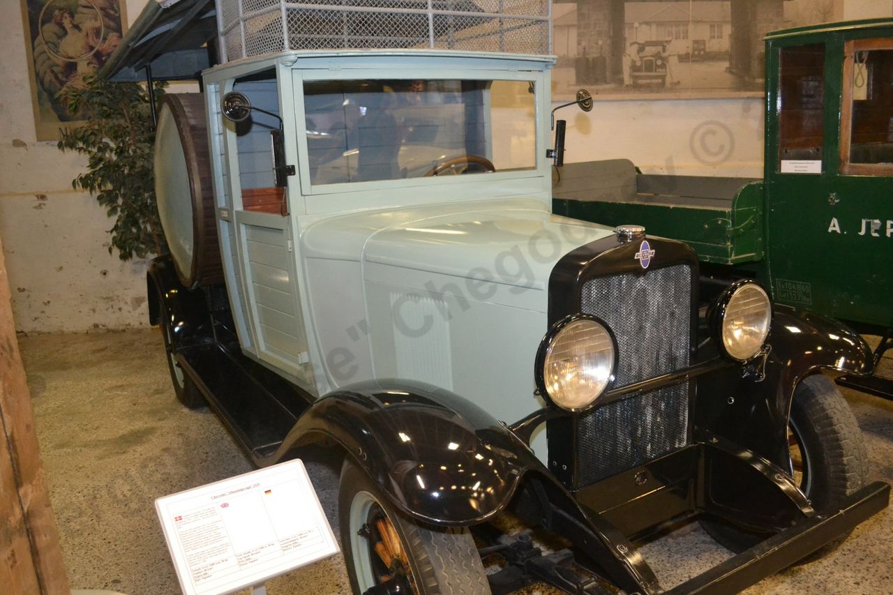 Egeskov_car_collection_26.jpg