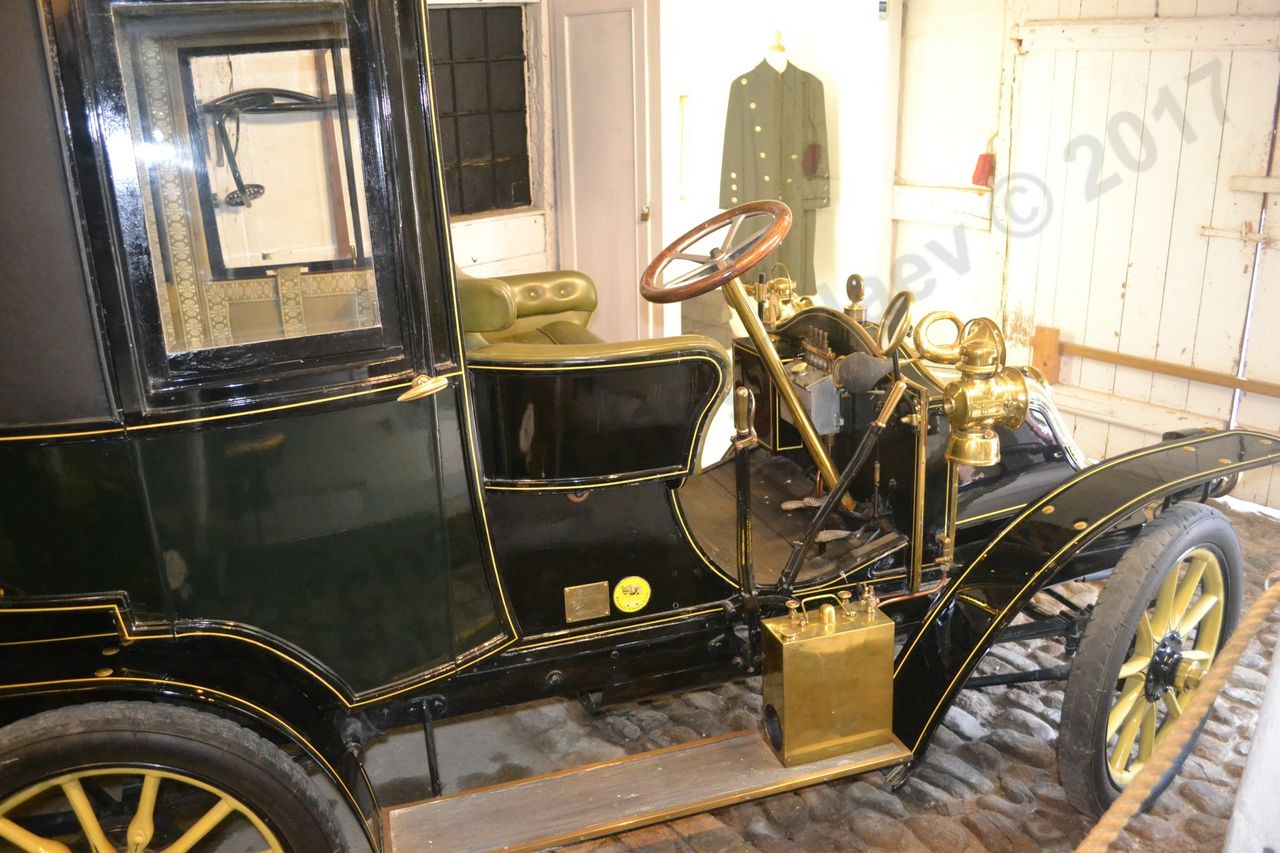 Egeskov_car_collection_84.jpg