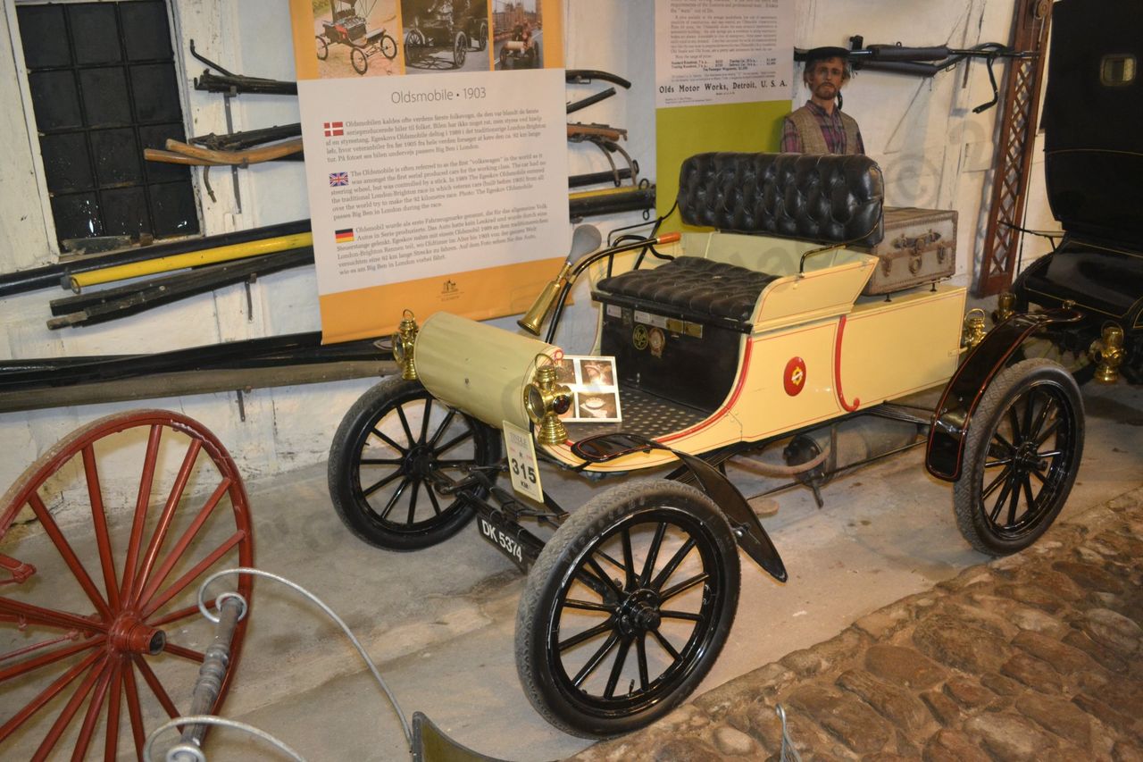 Egeskov_car_collection_91.jpg