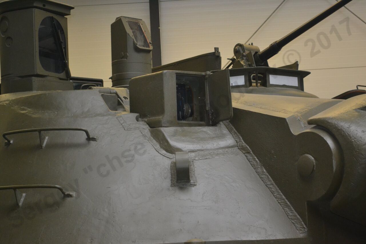Kampfpanzer_70_3.jpg